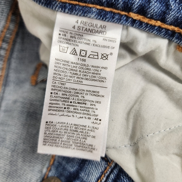 Straight Leg Boyfriend Cut Denim Embroiderd Flowers Boho Costal Cowgirl Indy Art - Picture 12 of 13